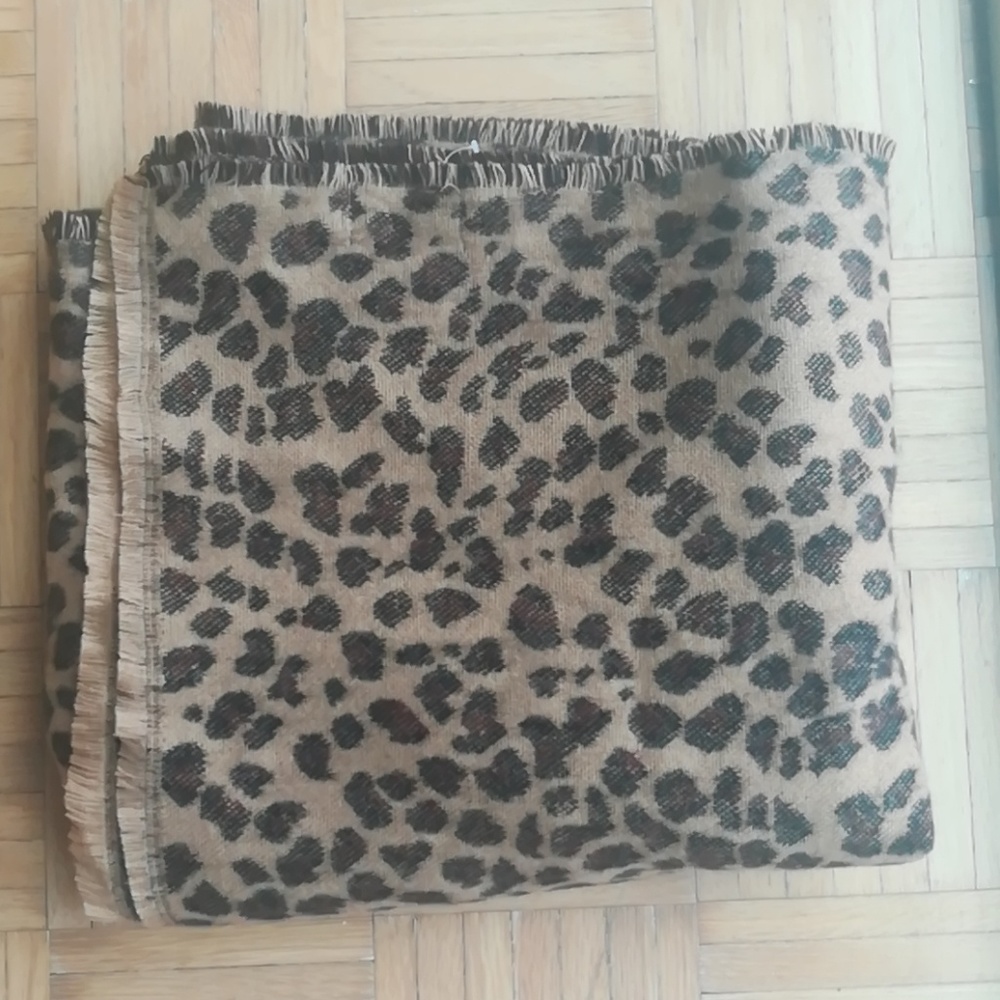 Leopard print blanket scarf